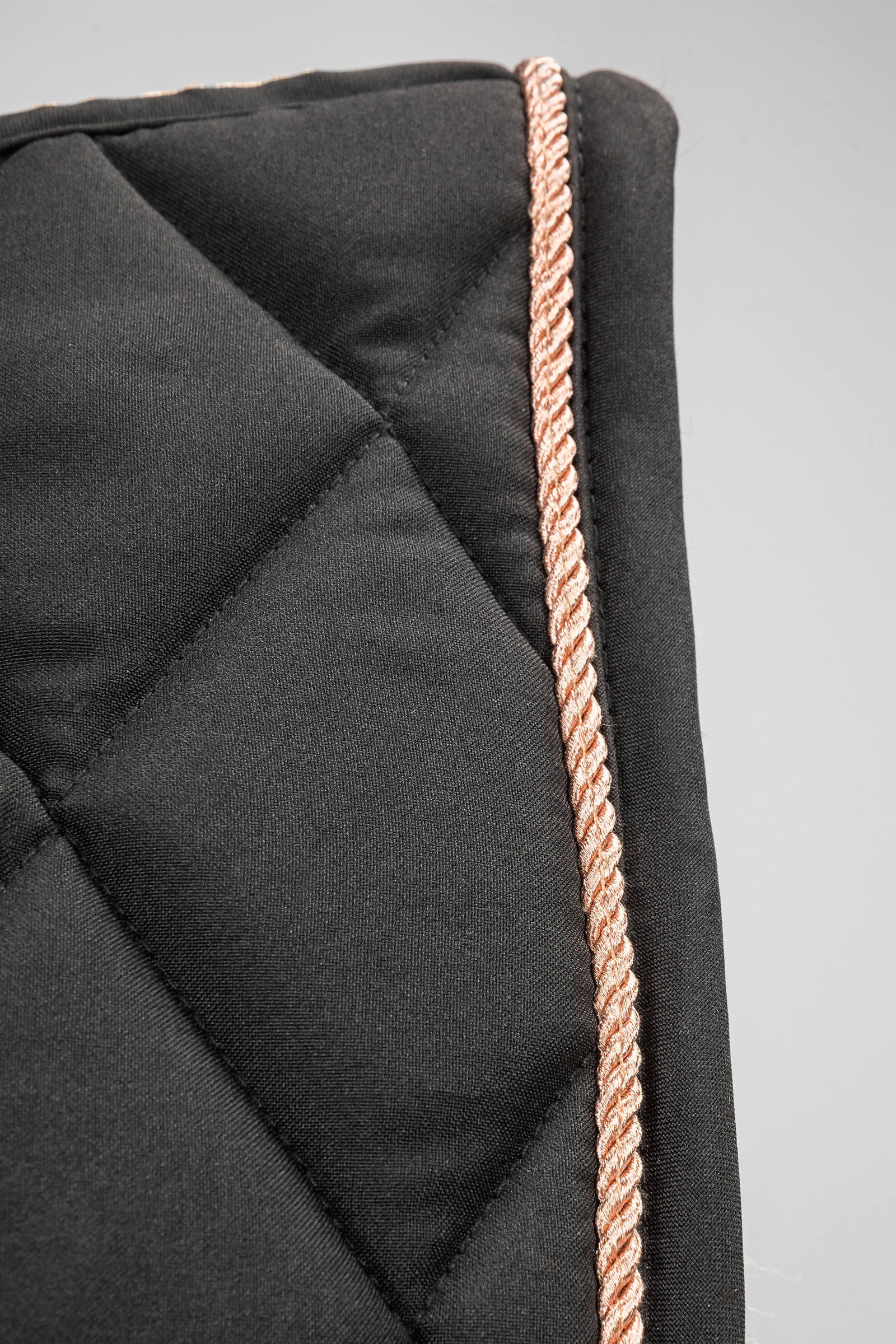 Back on Track Sottosella da dressage Haze Collection