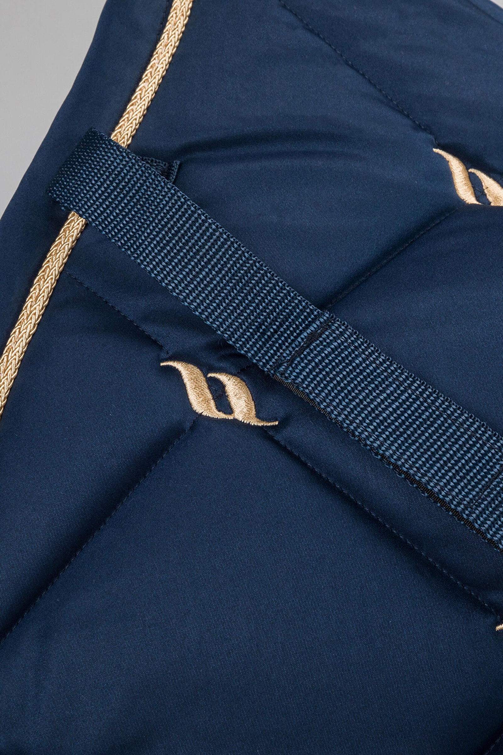 Blue Nights Back on Track Nights Collection Sottosella multiuso