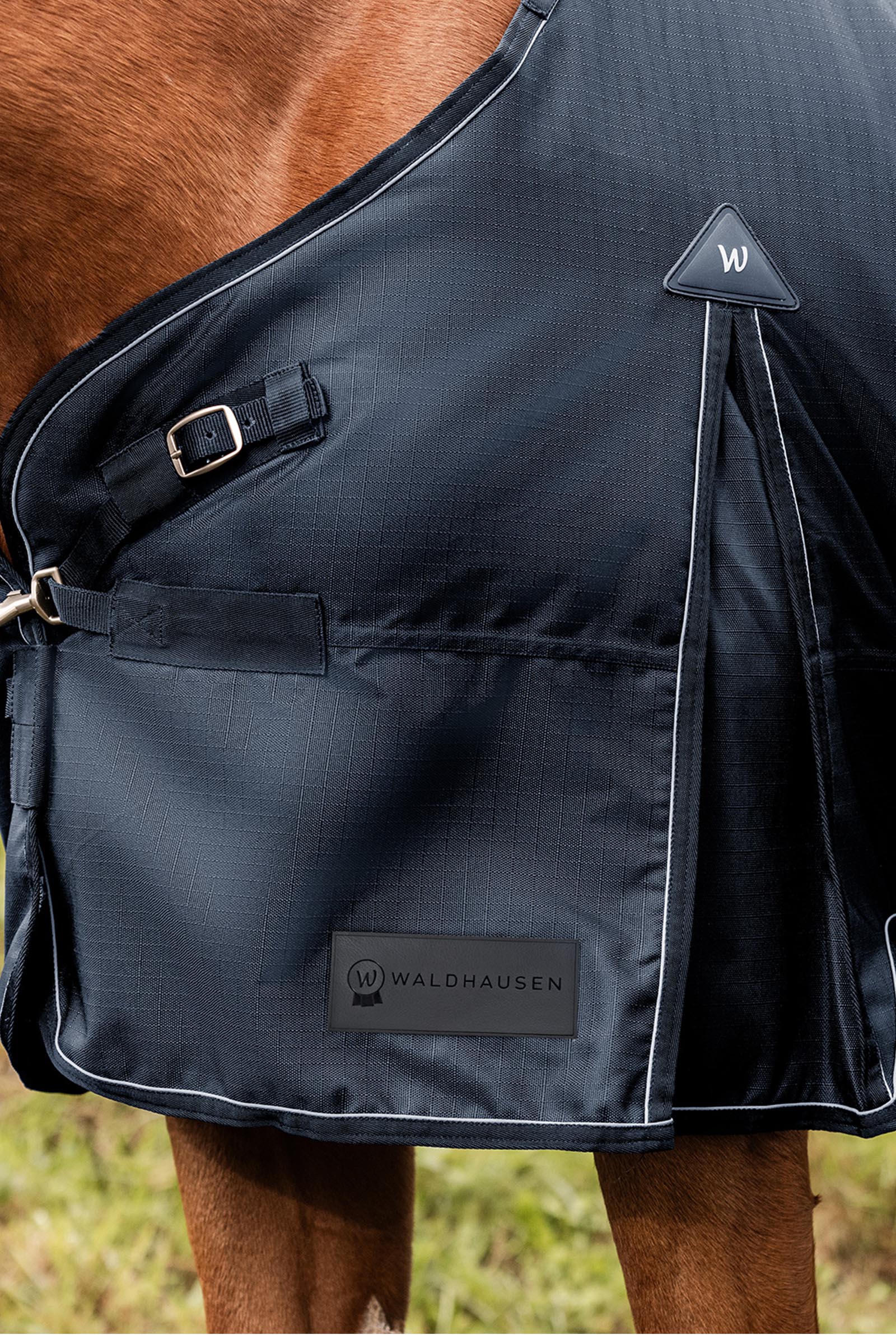 Waldhausen Scandic Coperta da turnout leggera con collo alto, 200 g