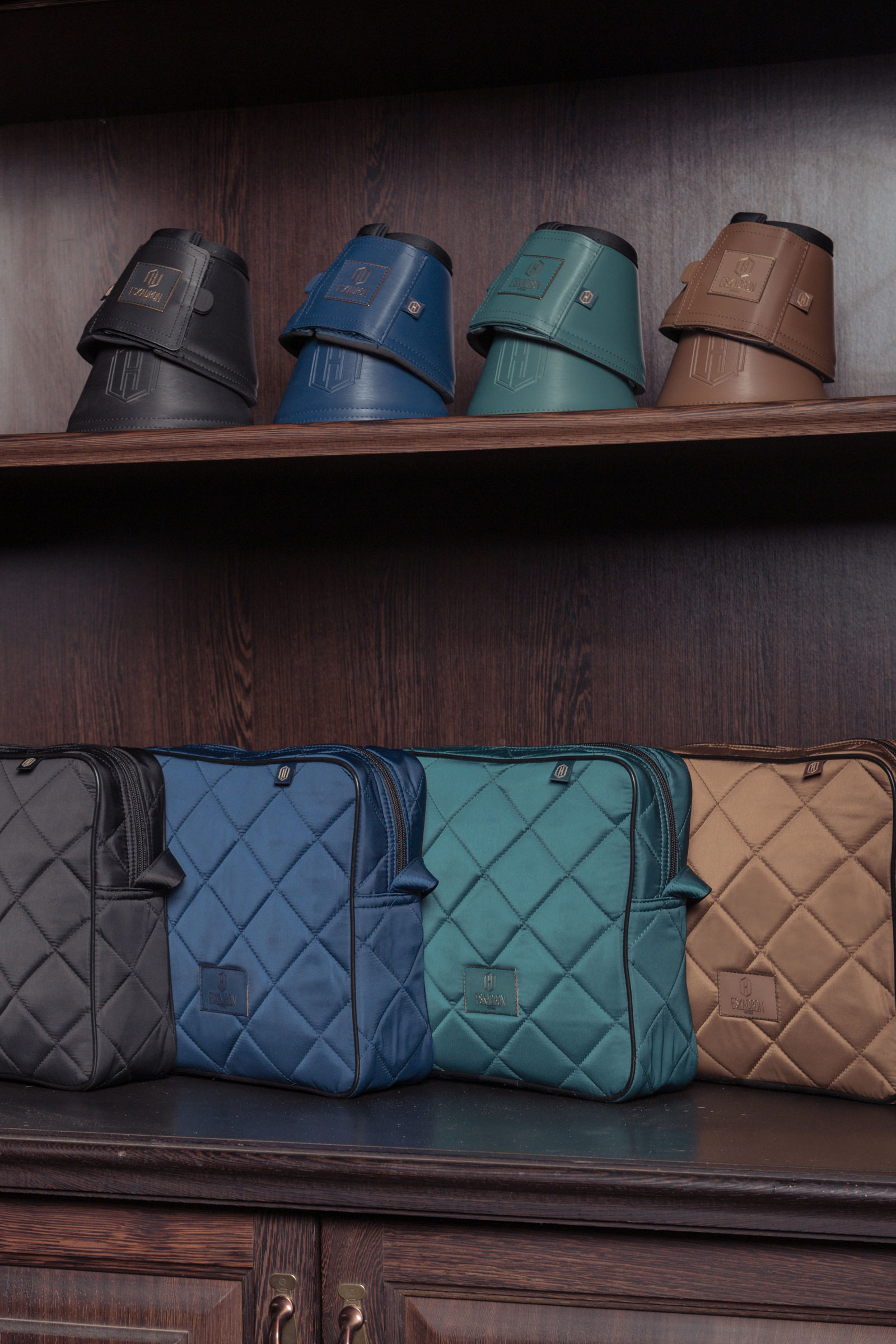 Eskadron Heritage AW24 Softslate Stivali Over Reach