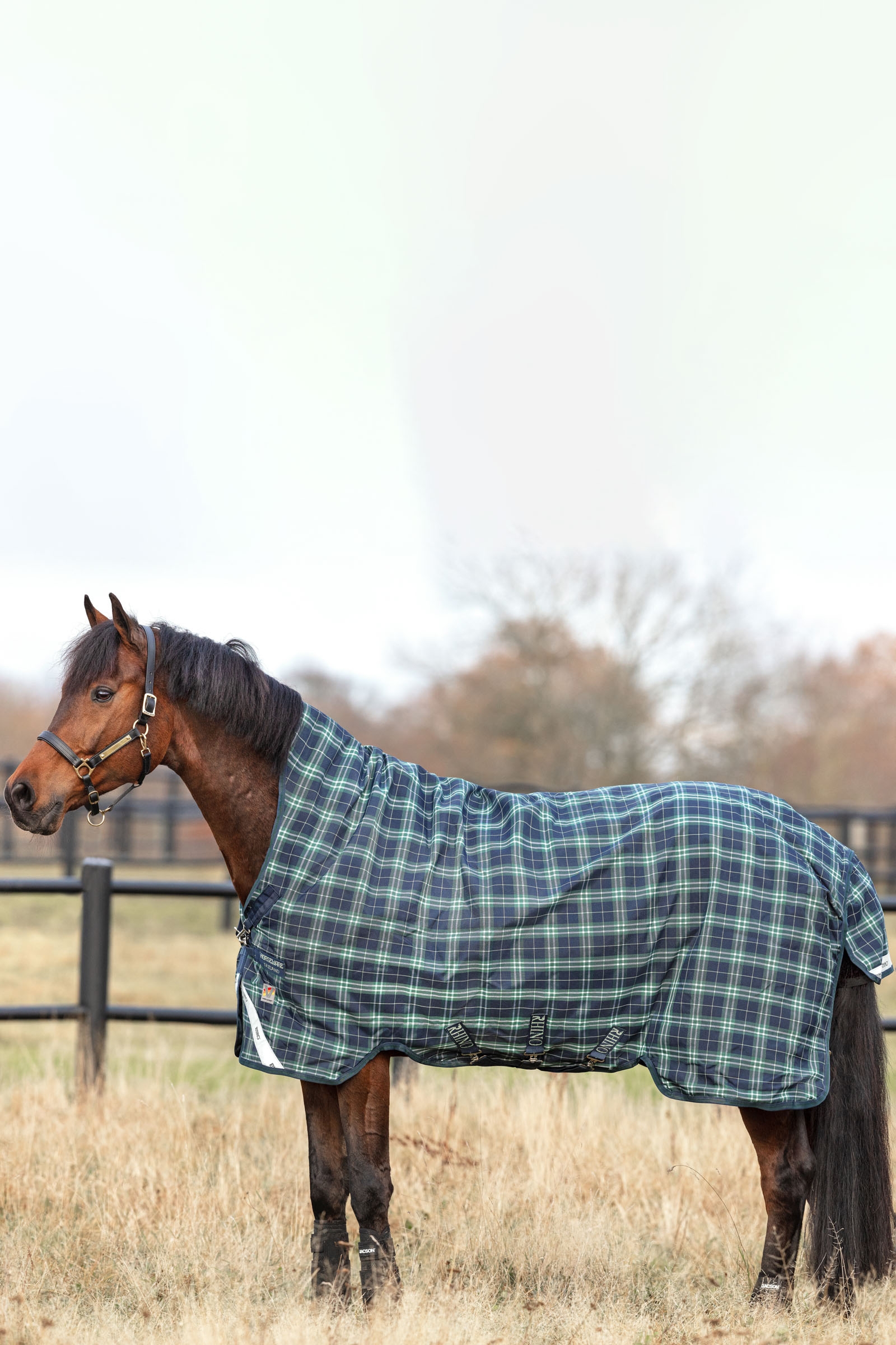 Horseware Rhino Wug Vari-Layer Coperta da turnout leggera con collo alto, 250g