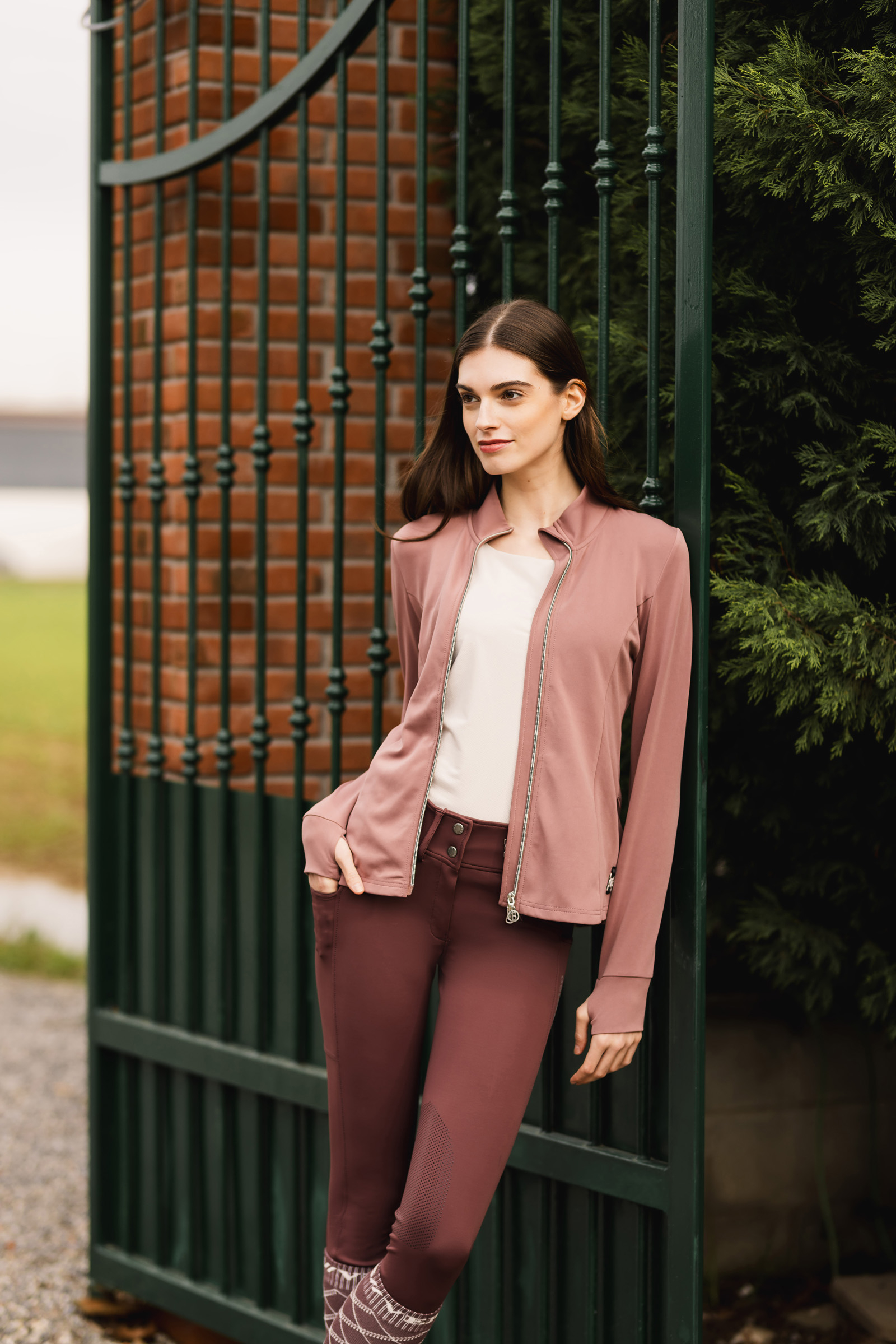 B Vertigo Sarah Giacca da allenamento con pinces, per donna