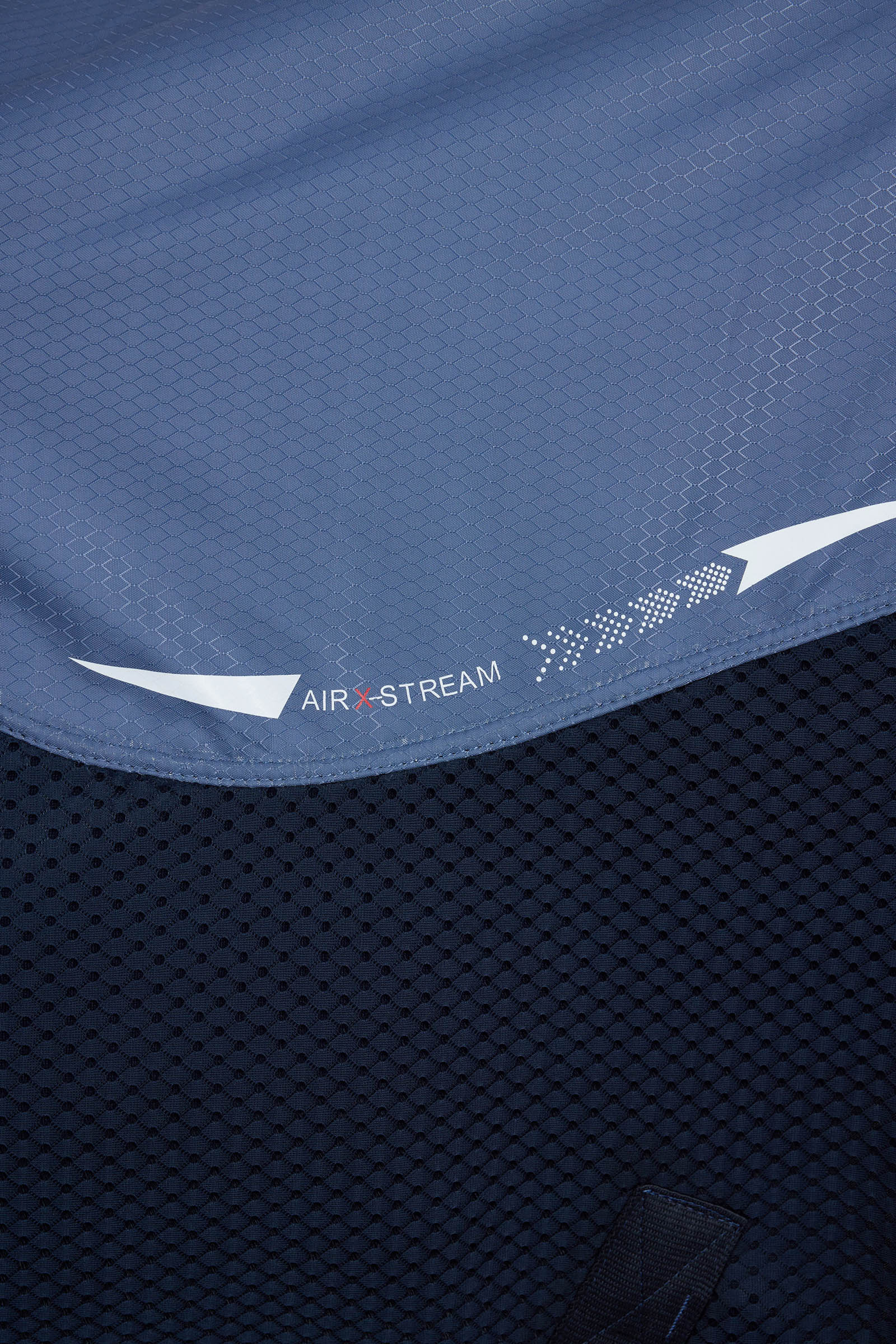 Horze Aircool 3D coperta da paddock antipioggia con collo staccabile