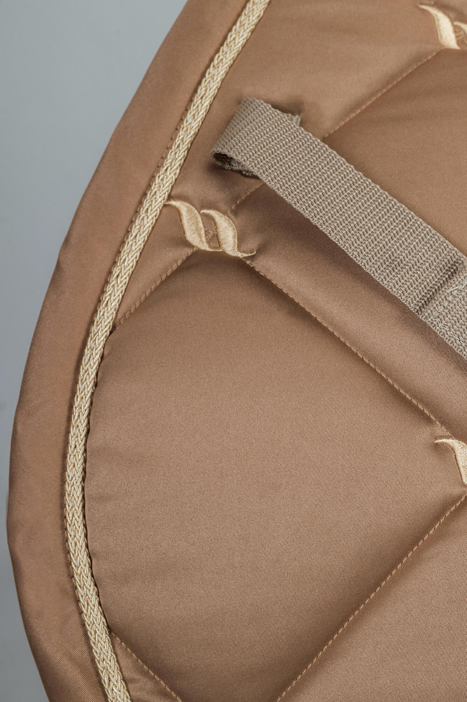 Back on Track Nights Collection Sottosella multiuso