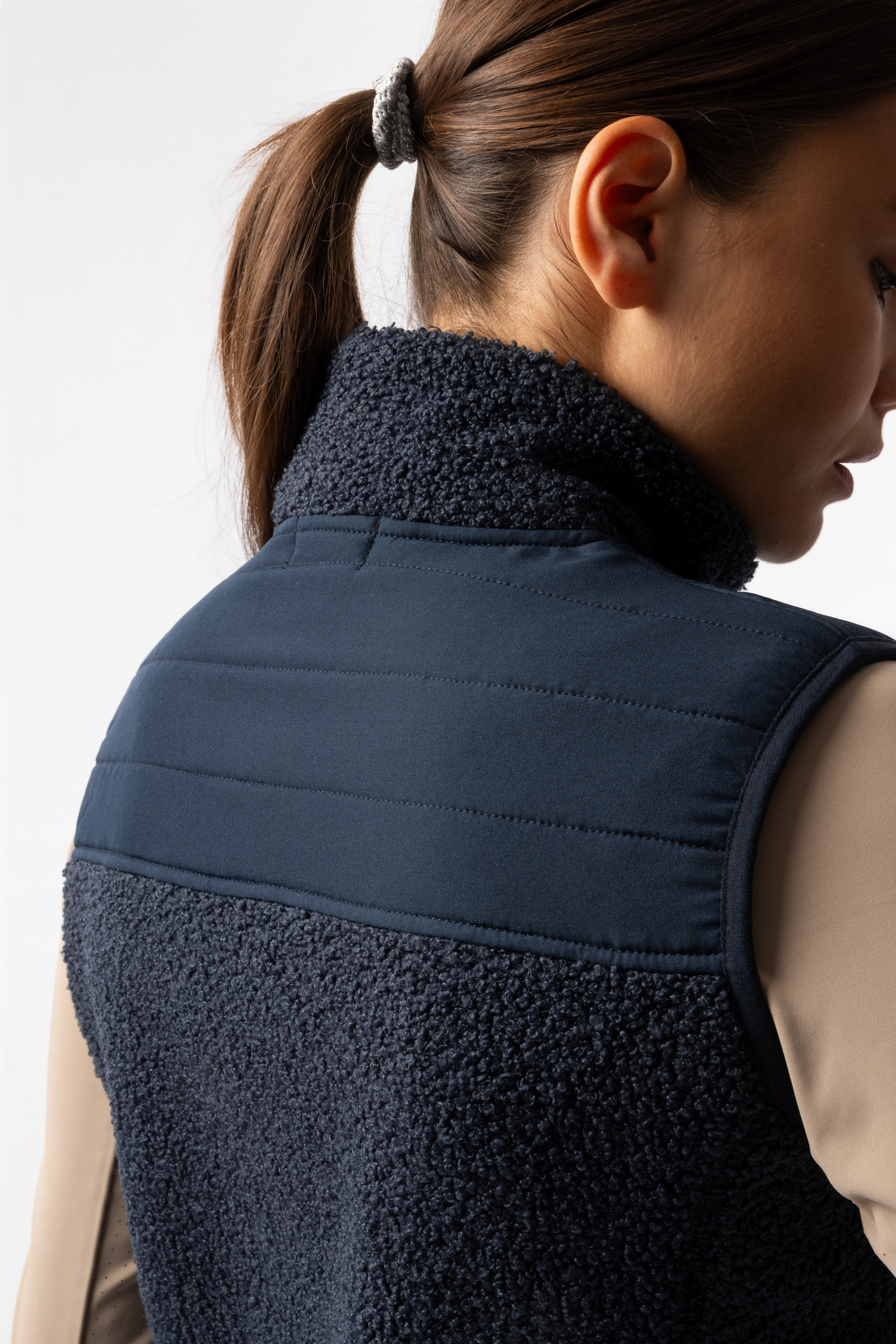 Horze Adira gilet in teddy fleece da donna