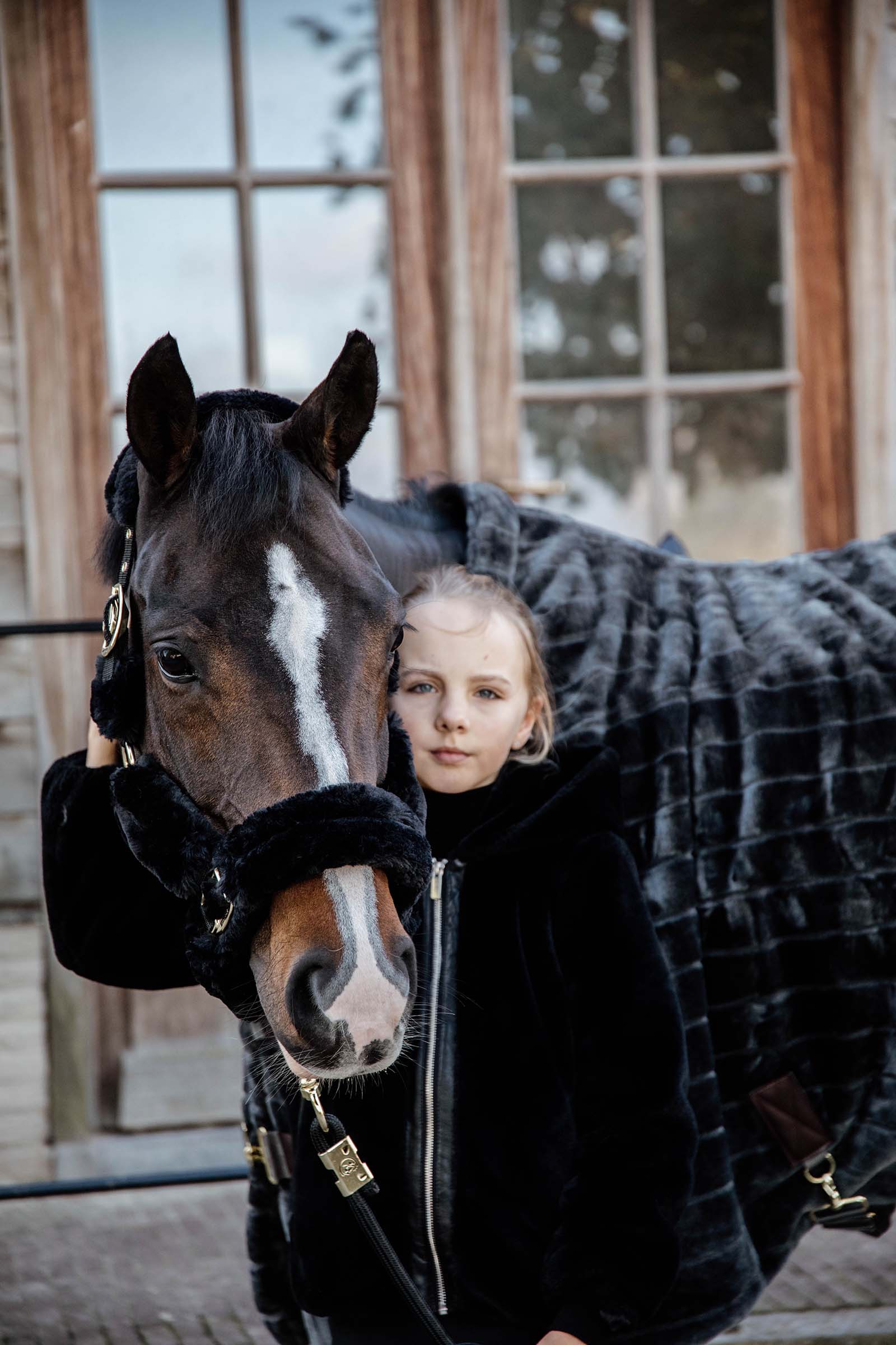 Kentucky Horsewear Cavezza da spedizione in pelle di pecora 
