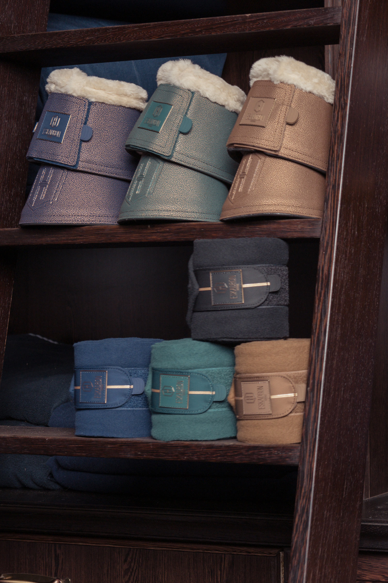 Eskadron Heritage AW24 Stingray Fauxfur Stivali Over Reach