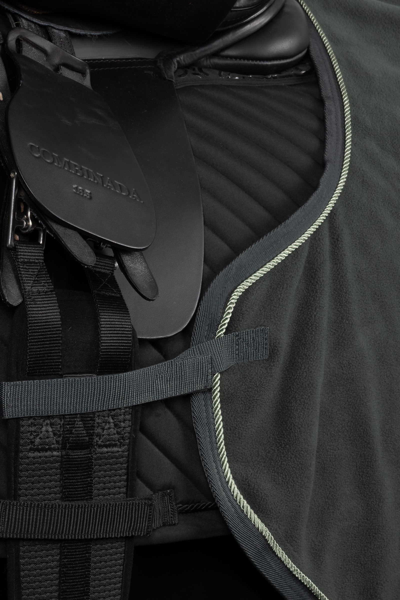 B Vertigo Coperta da allenamento confortevole per cavallo e cavaliere