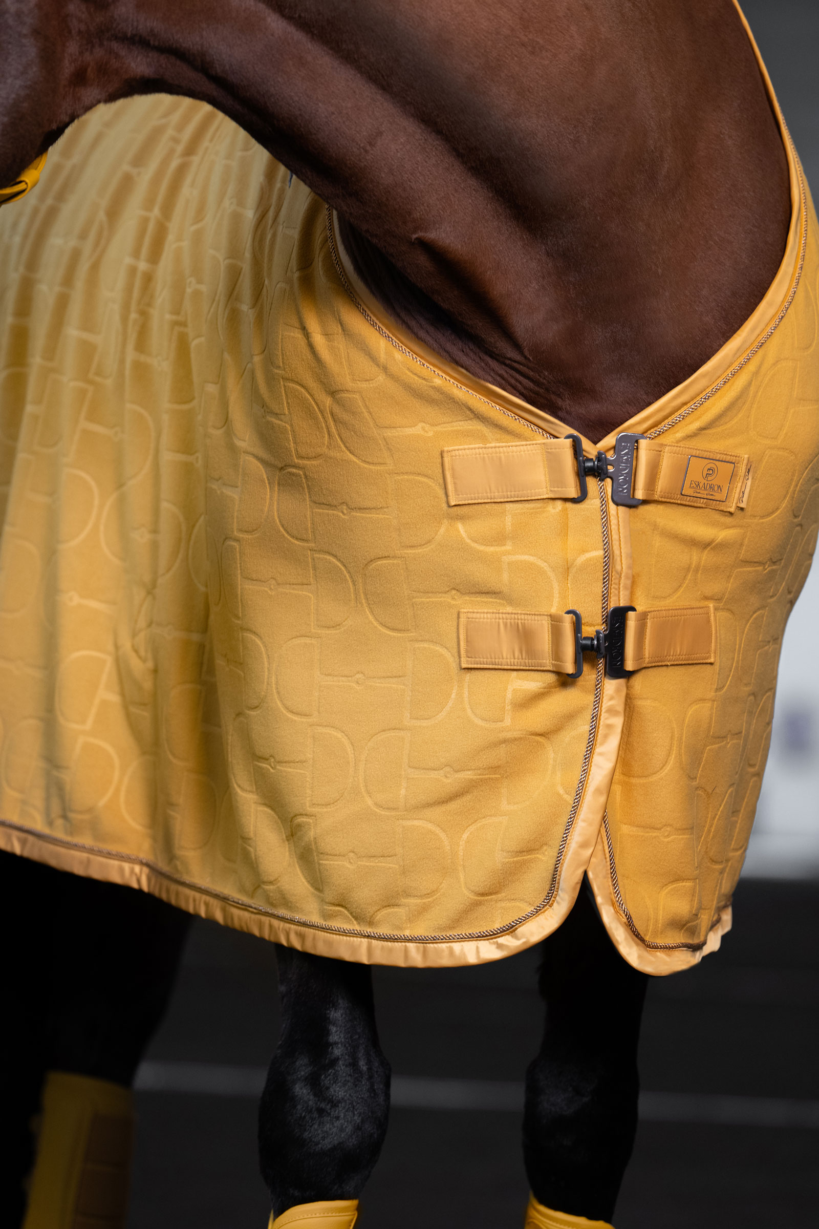 Eskadron Platinum 25 Fleece Stamp Bit Coperta antisudore