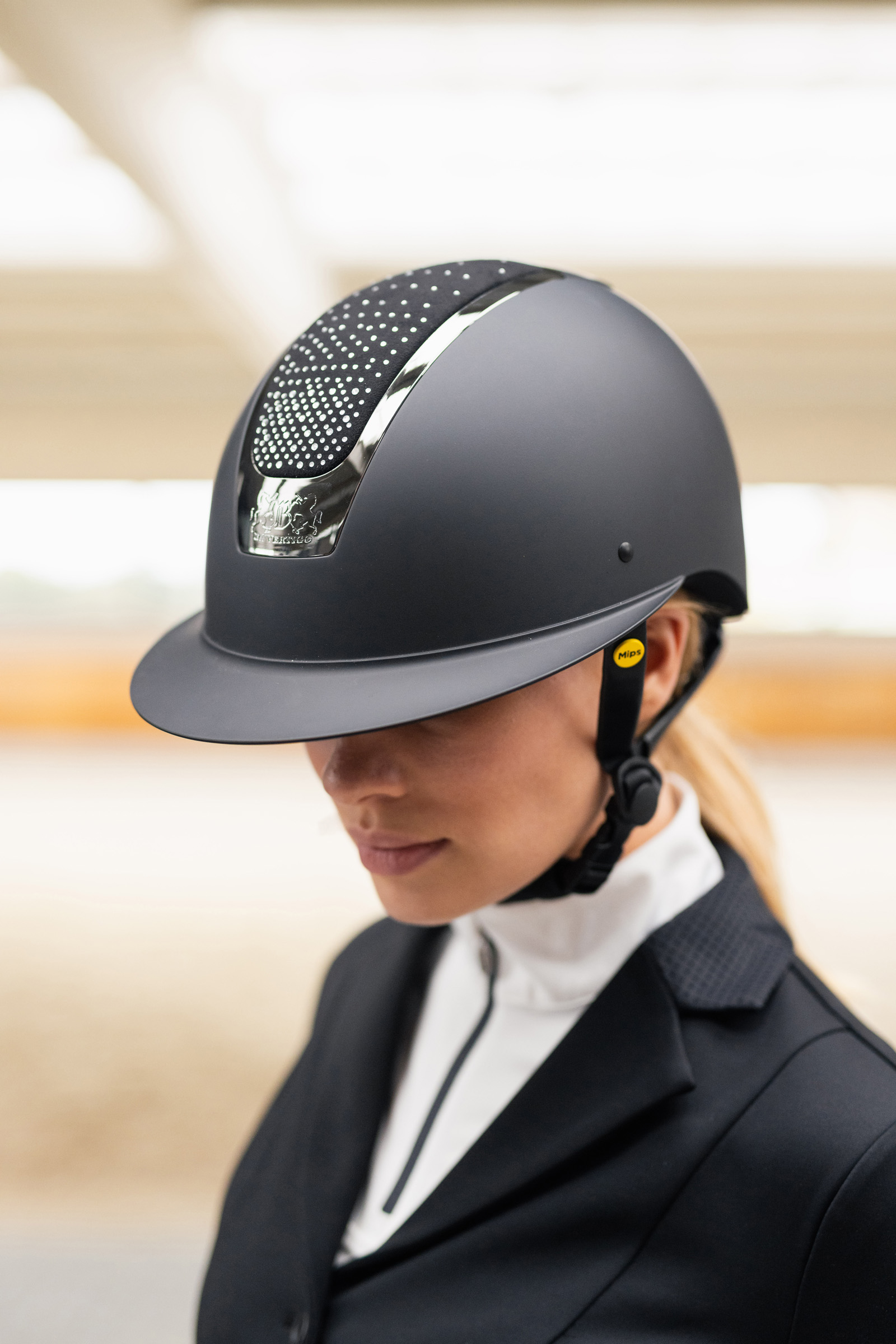 B Vertigo Majoris Mips Casco con strass
