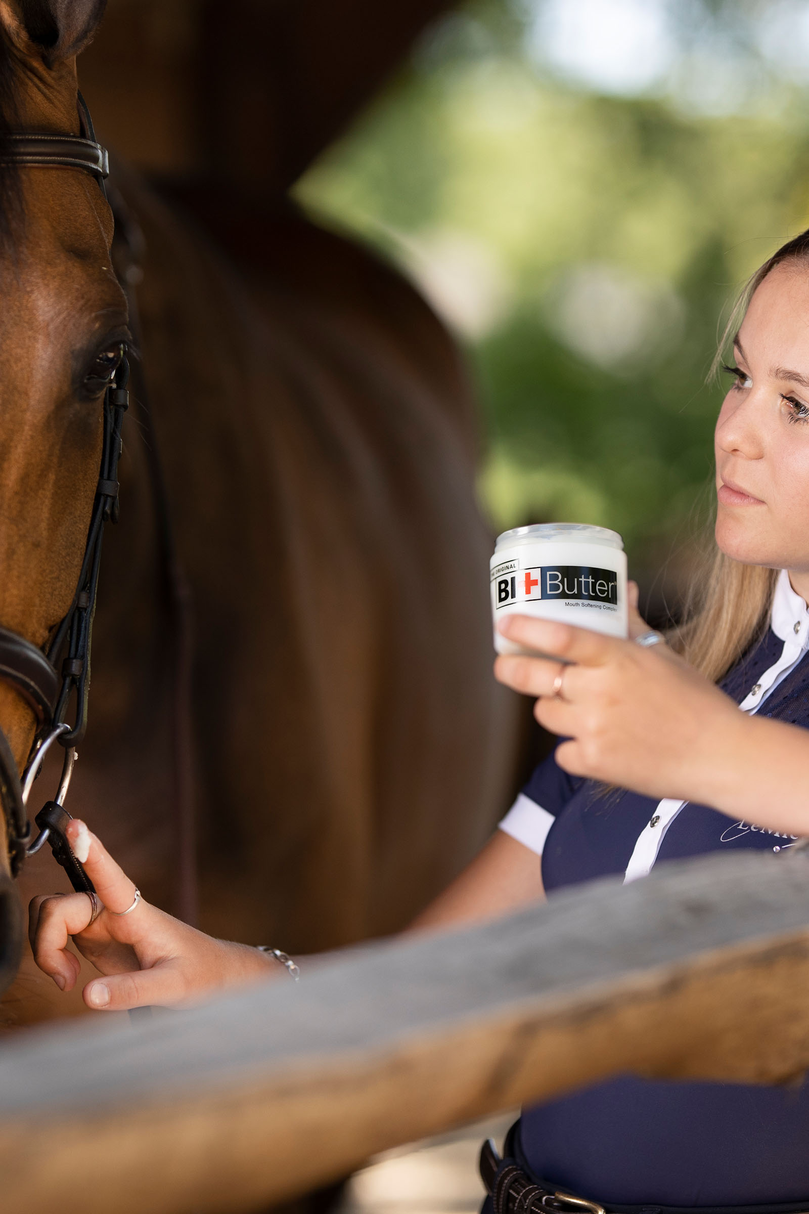 LeMieux The Original Bit Butter complesso ammorbidente per la bocca 113g