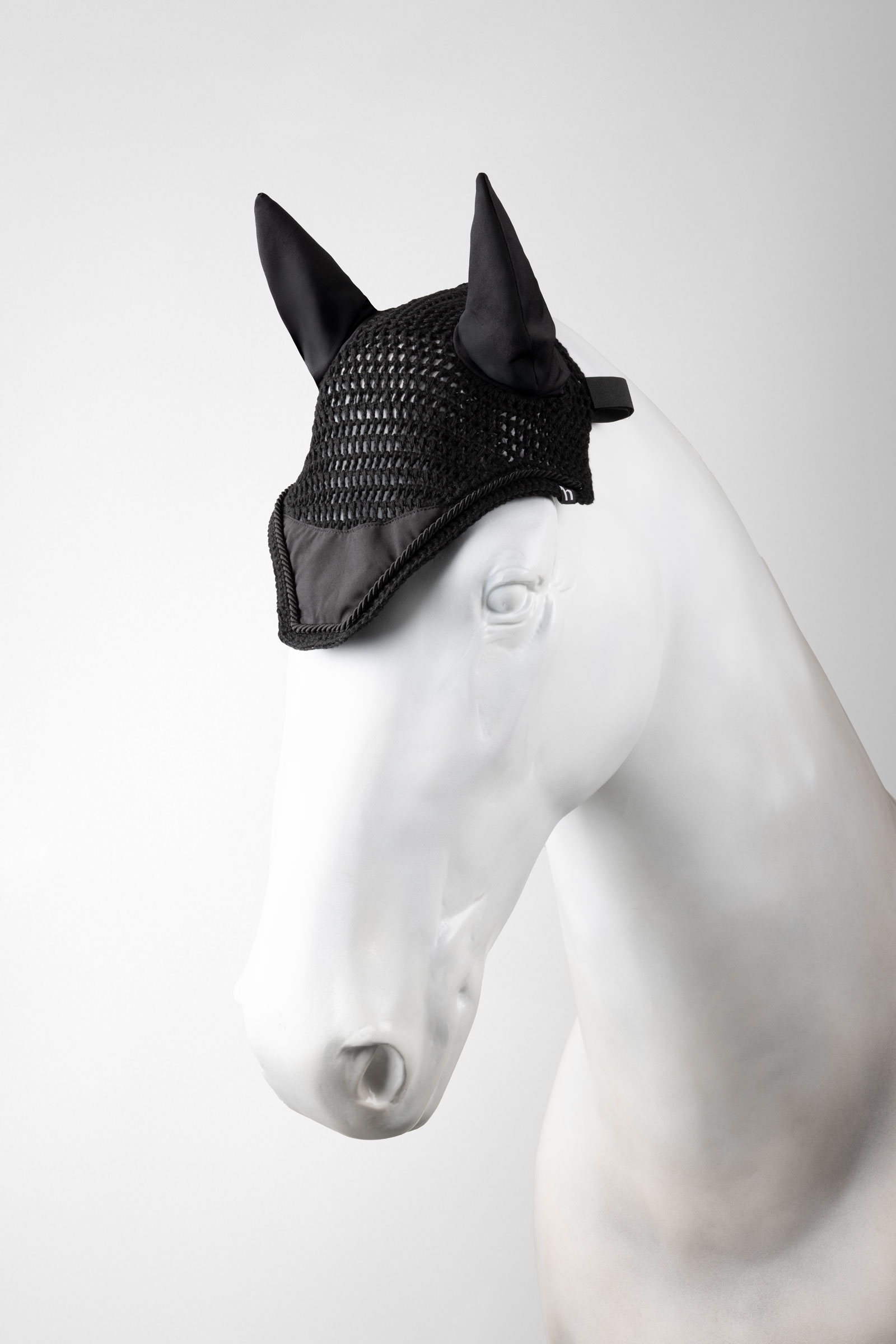 Black Horze Lucca Cuffietta 