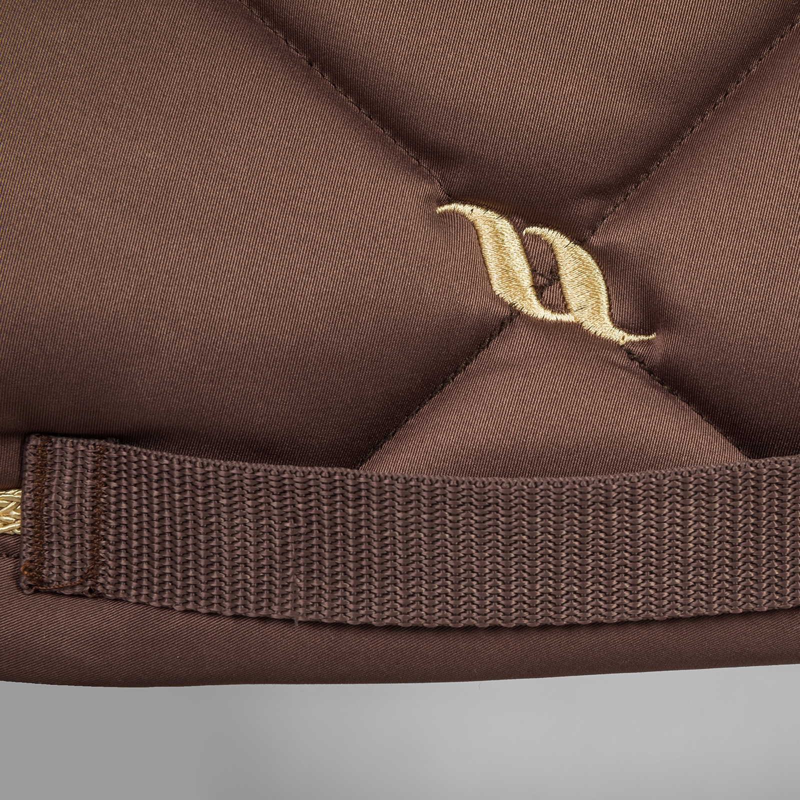 Back on Track Sottosella da dressage Night Collection