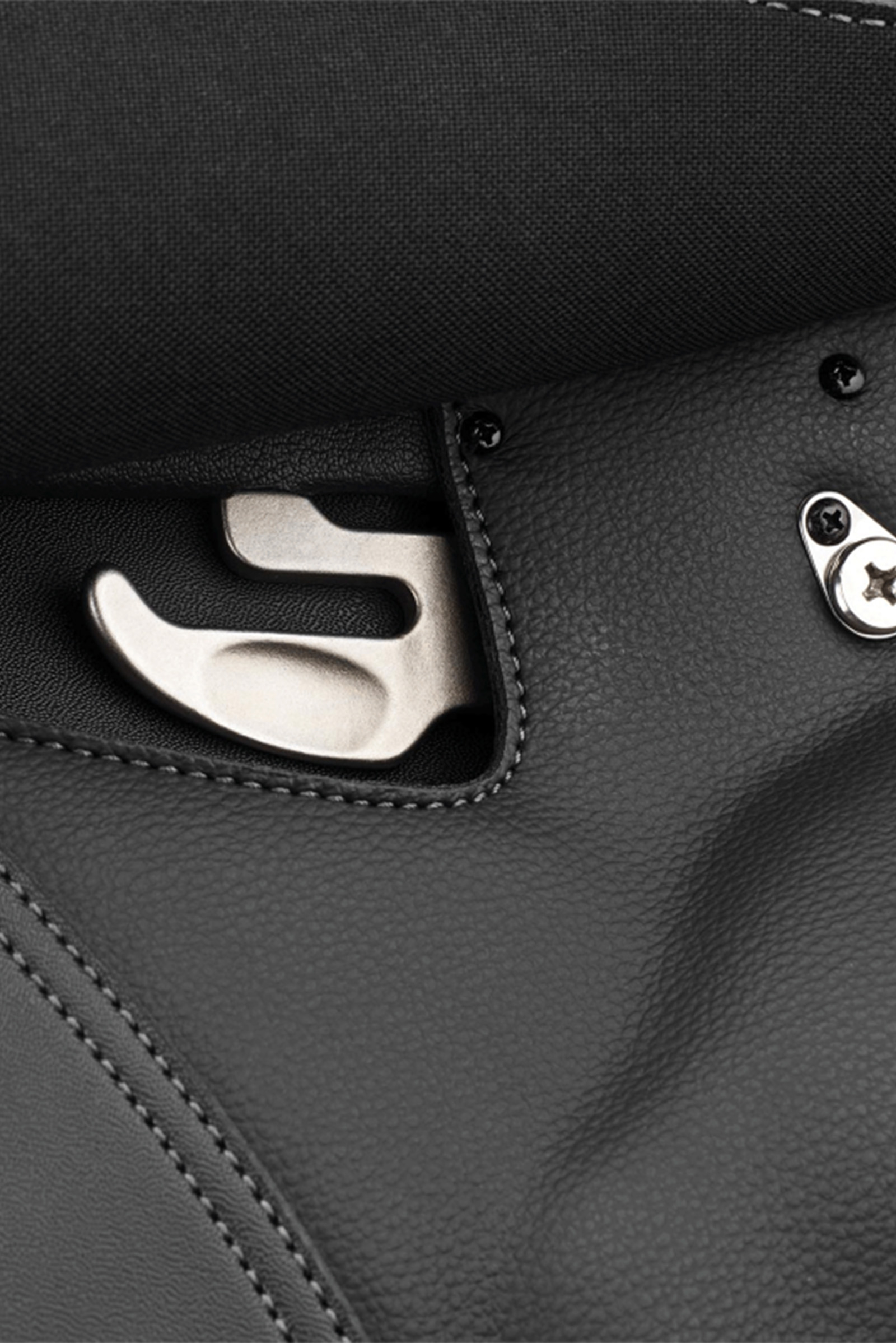 Sella da dressage Wintec 500, Larga