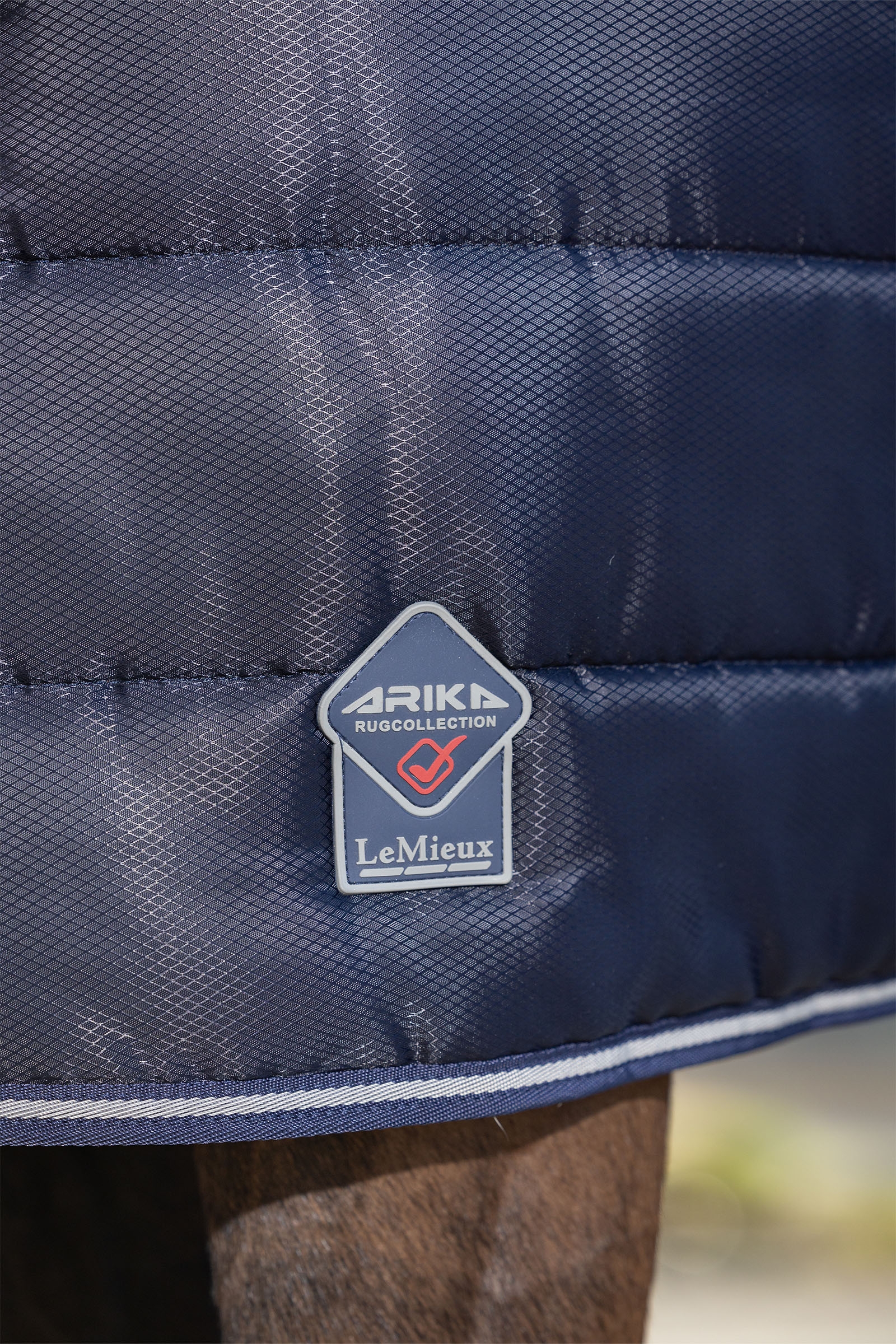 LeMieux Arika Stable-Tek coperta da scuderia, 100 g