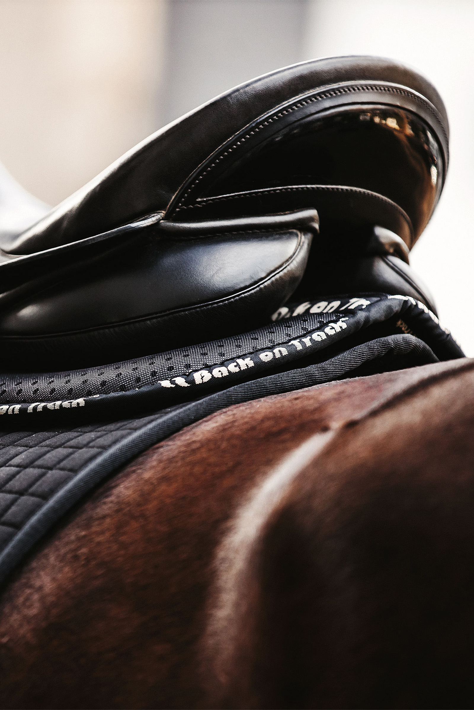 Di nuovo in pista Aurora Impact Half Pad