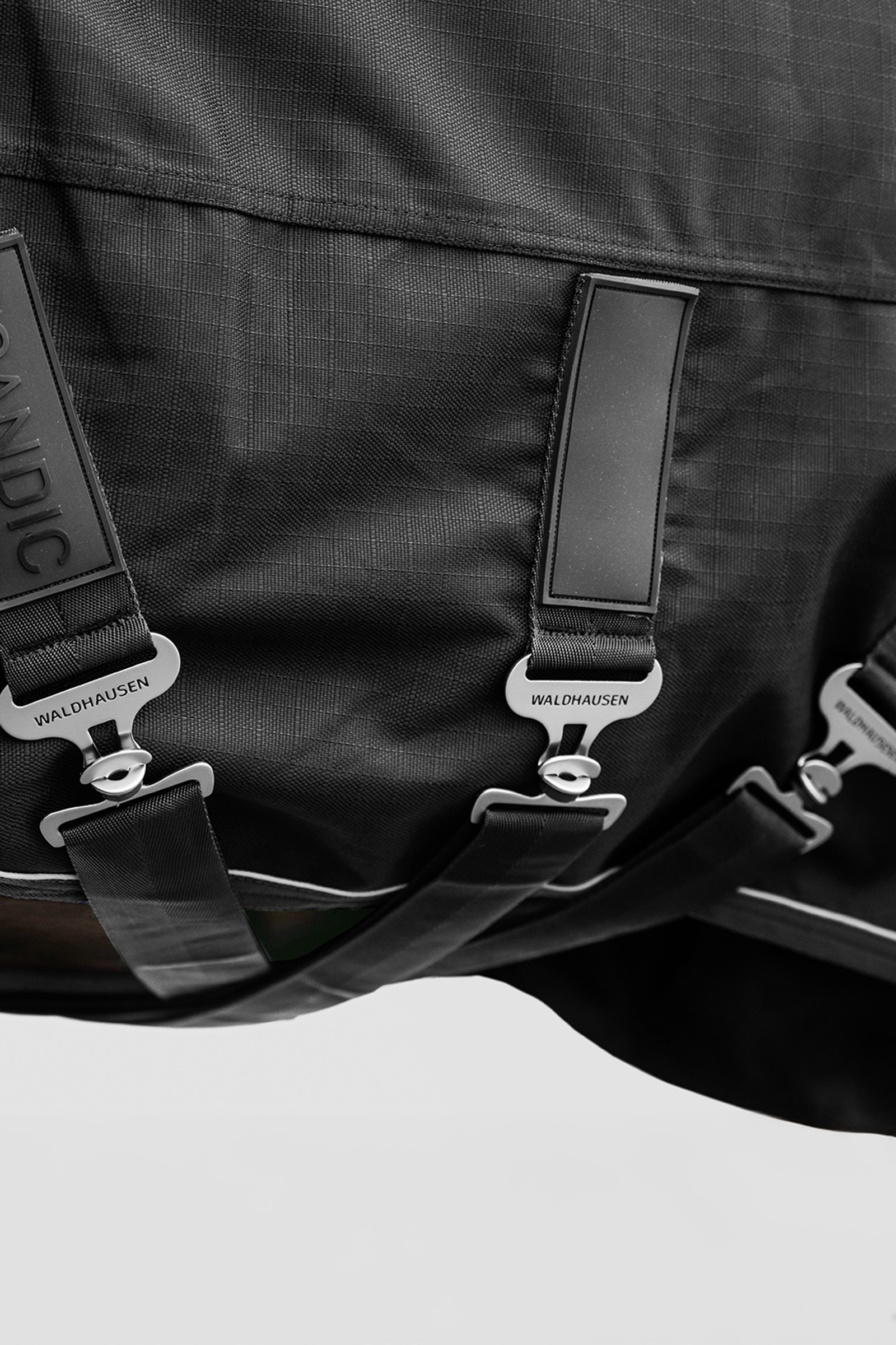 Waldhausen Outdoor Rug Scandic High Neck 100 g