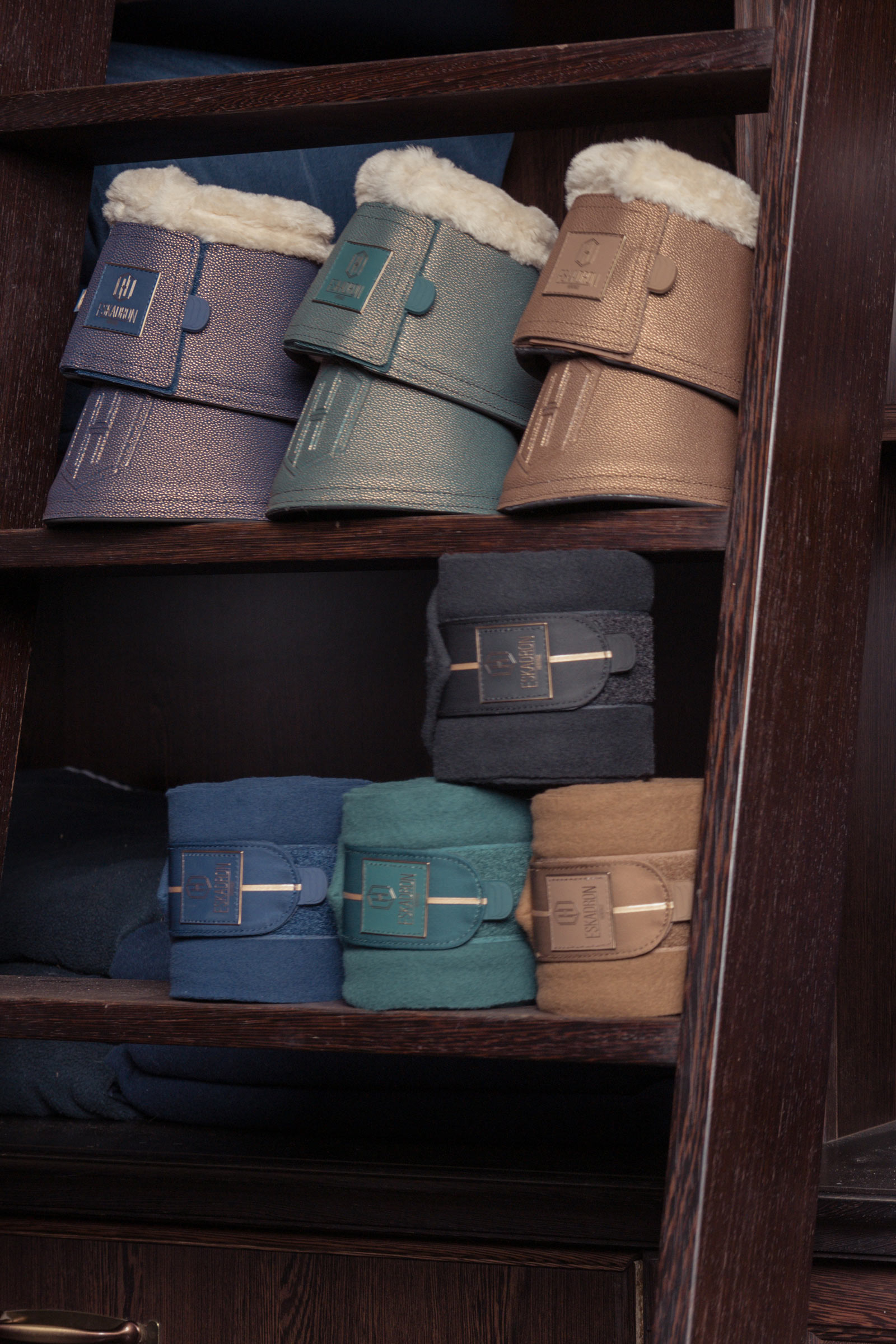 Eskadron Heritage AW24 Stingray Fauxfur Stivali Over Reach