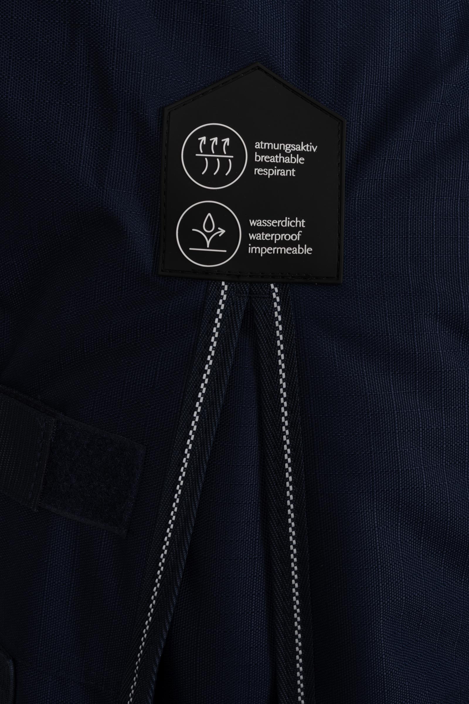 Coperta Horze Avalanche Turnout con collo alto, 150g