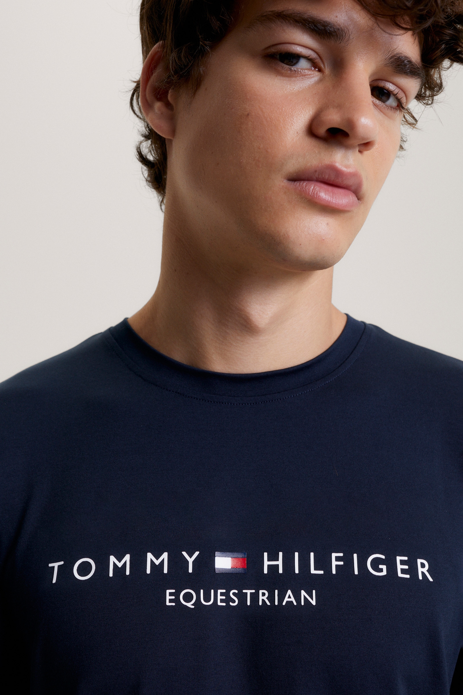 T-shirt con grafica a maniche corte Tommy Hilfiger Equestrian Williamsburg