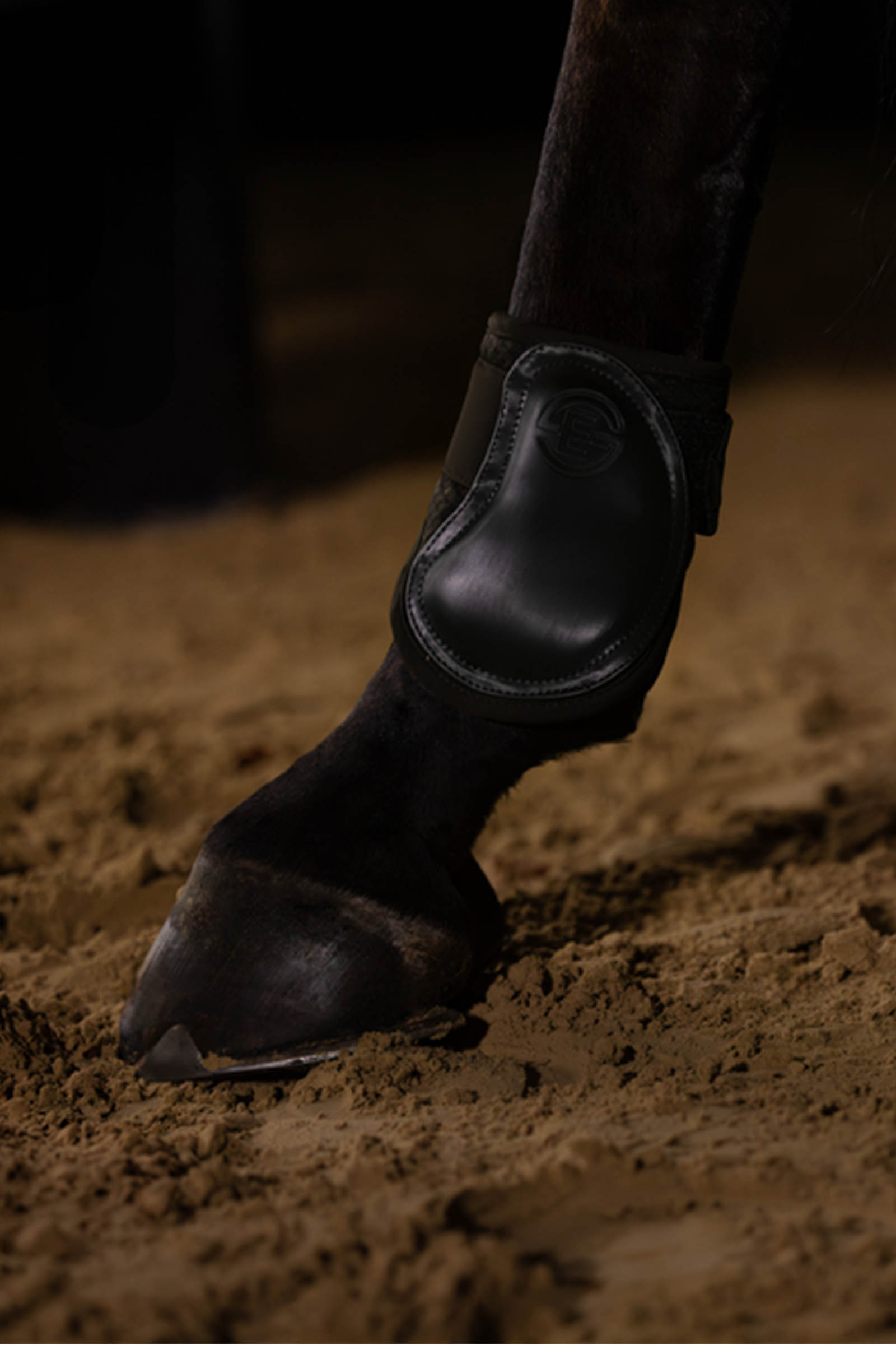 Eskadron Dynamics AW25 stinchiere in rete per pastorale