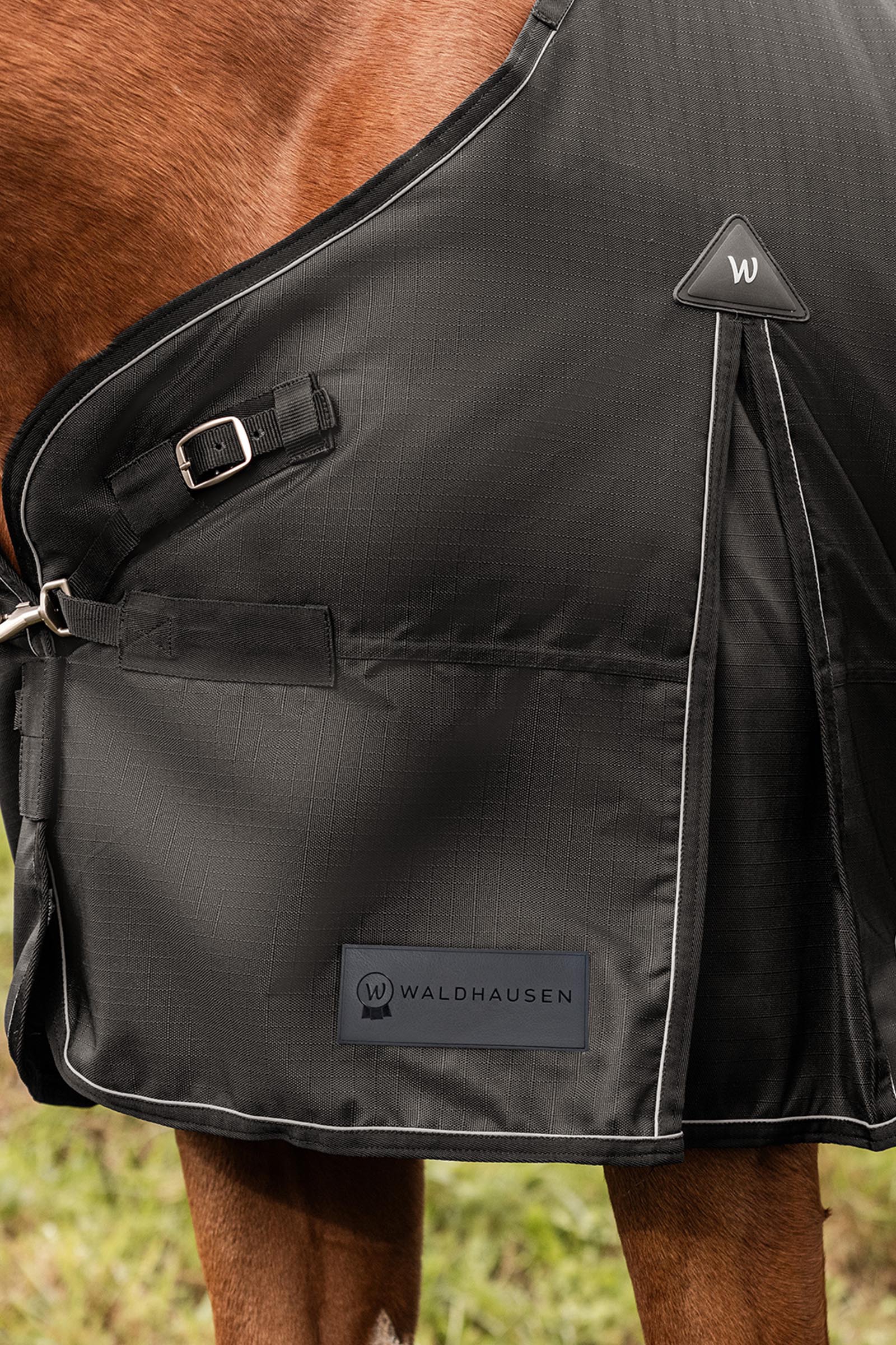 Waldhausen Scandic Coperta da turnout leggera con collo alto, 200 g