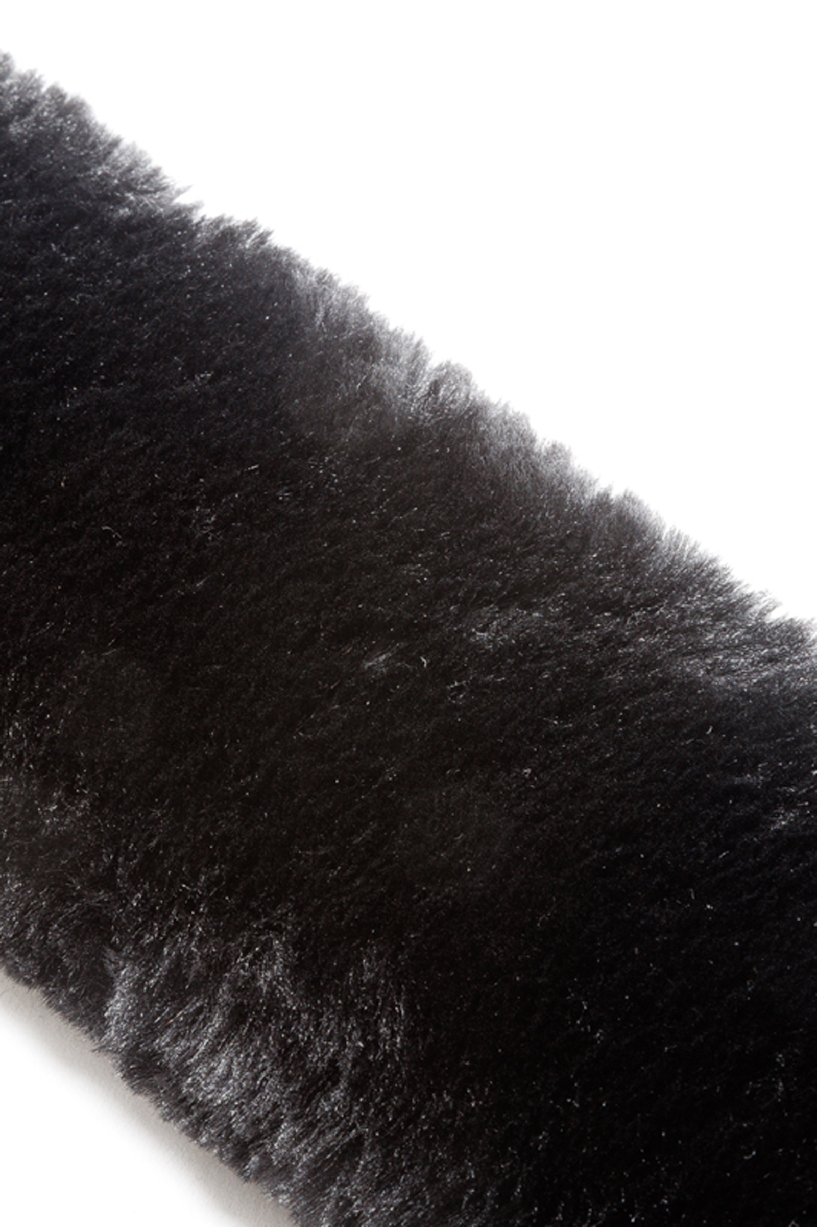 Kavalkade PROline Faux Fur Imbottitura Pettorina, parte anteriore