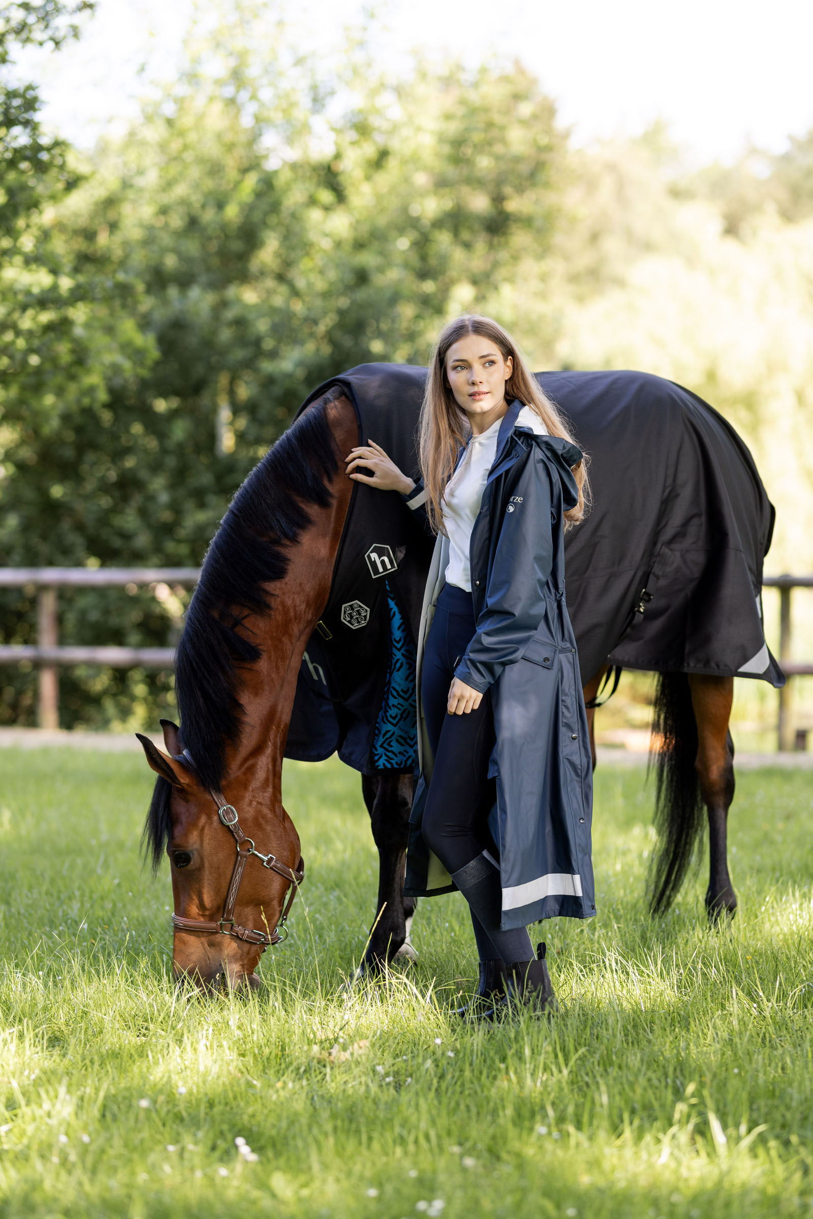 Horze Hazel Impermeabile lungo da equitazione con spacchi da donna