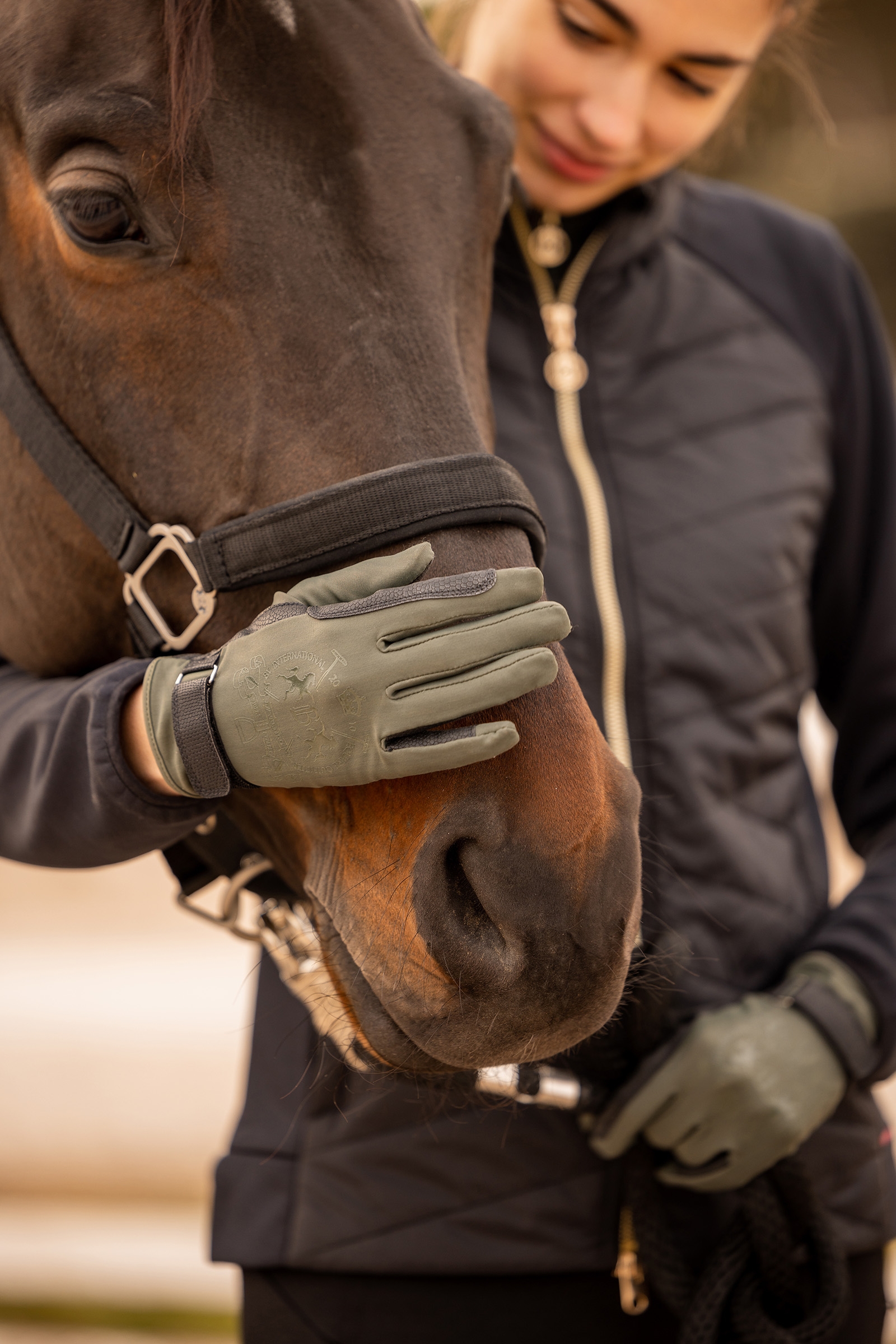 B Vertigo Laia Guanti da equitazione con stampa iconica da donna