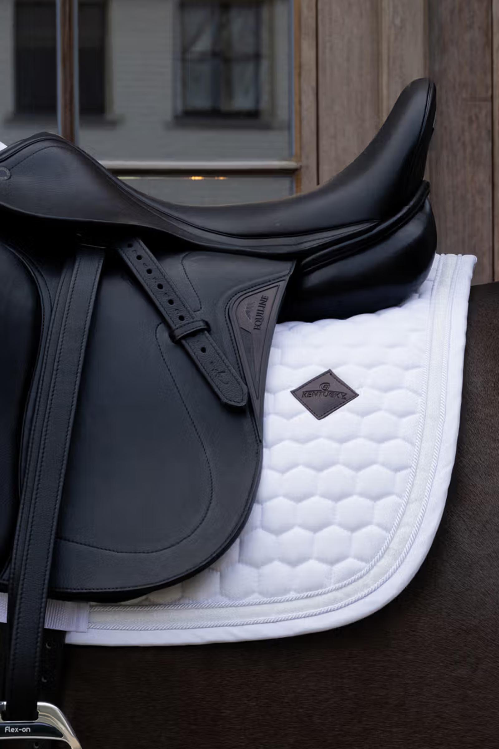 Kentucky Horsewear sottosella dressage con banda glitter  