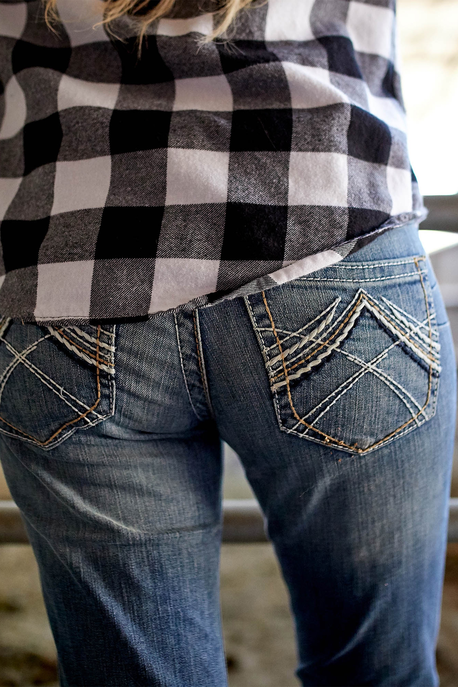 Ariat Whipstitch R.E.A.L. Bootcut stretch jeans con vita media